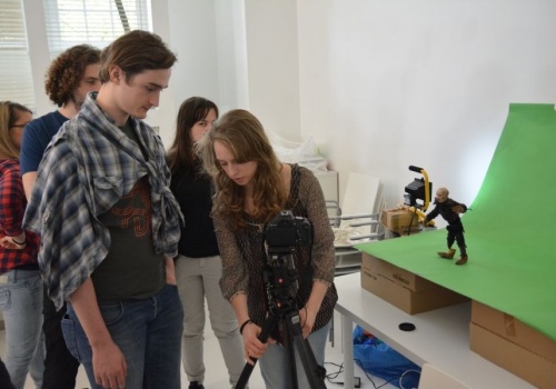 Warsztaty animacji lalkowej z Adamem Wyrwasem  9-10 maja 2015 zdjęcie